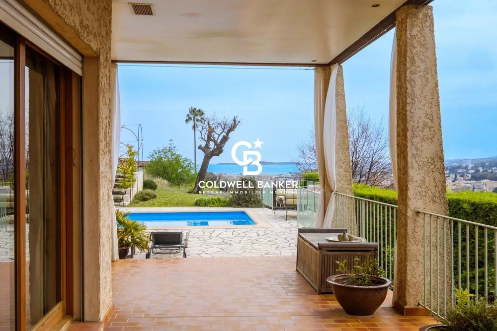 � vendre  Maison Cagnes-sur-Mer (06800)