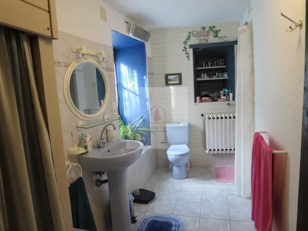 � vendre  Maison Saint-Germain-de-Calberte (48370)