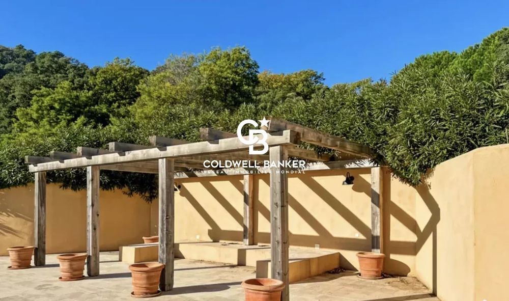 � vendre  Maison Le Plan-de-la-Tour (83120)