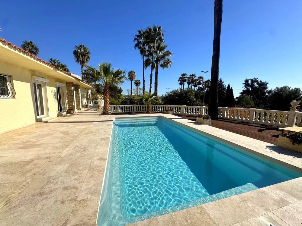 � vendre  Maison Vallauris (06220)