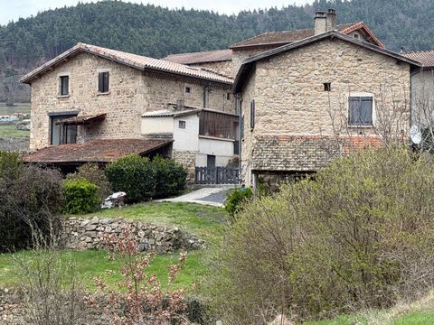   Ensemble immobilier avec terrain Maison - 8 pi�ce(s) - 205 m�