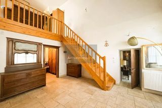  Maison � vendre 8 pi�ces 340 m�