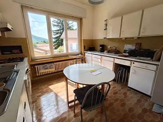  Maison � vendre 10 pi�ces 219 m�