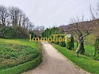  Maison � vendre 7 pi�ces 205 m�