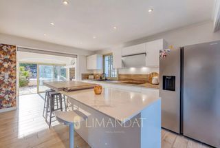  Villa � vendre 6 pi�ces 300 m�