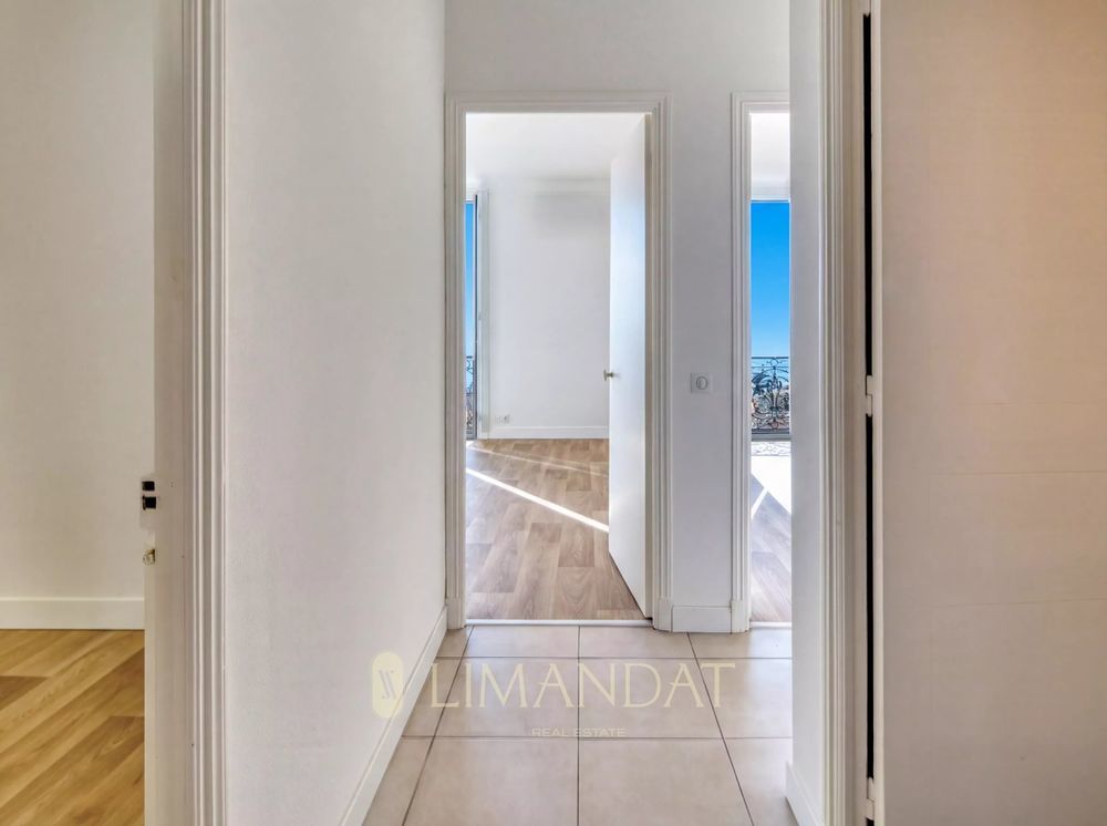 � vendre  Maison Beausoleil (06240)