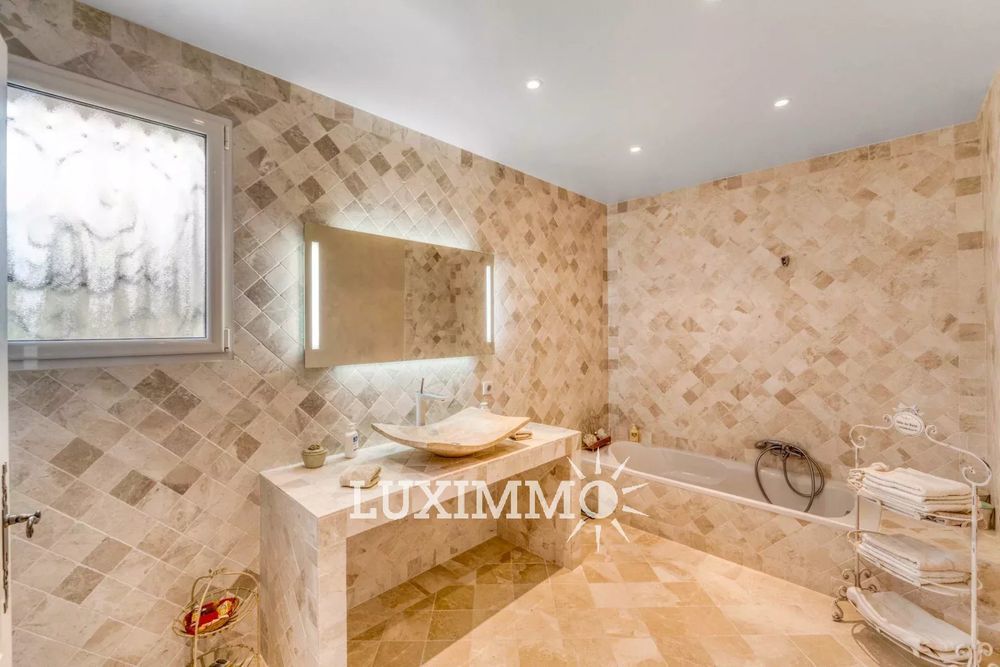 � vendre  Villa Valbonne (06560)