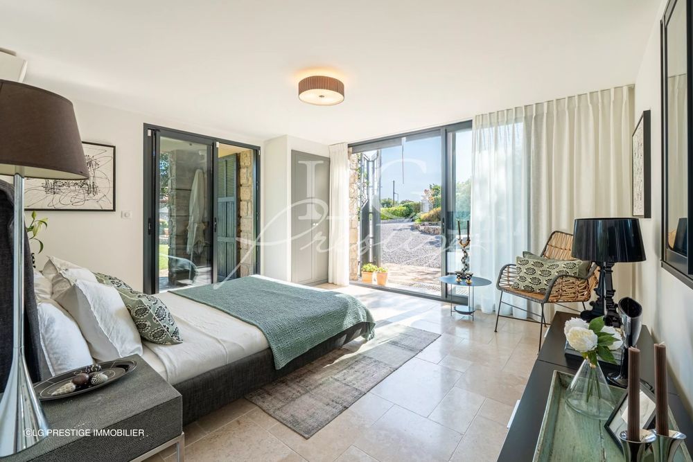 � vendre  Villa Mandelieu-la-Napoule (06210)