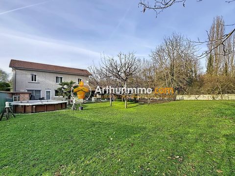   Maison de charme � Montcarra Maison - 6 pi�ce(s) - 135 m�