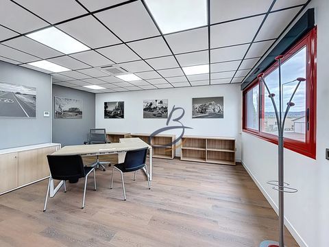 &Agrave; LOUER � BUREAUX NEUFS MEUBL&Eacute;S � ZA DE ROCHETOIRIN 600 38110 Rochetoirin