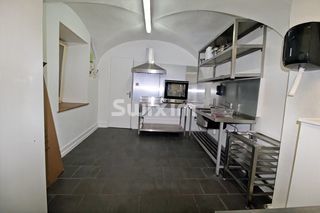  Immeuble � vendre 12 pi�ces 235 m�