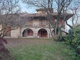  Maison � vendre 8 pi�ces 230 m�