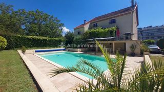  Maison � vendre 7 pi�ces 202 m�