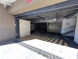  Parking / Garage � vendre 