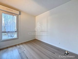  Appartement � vendre 4 pi�ces 79 m�