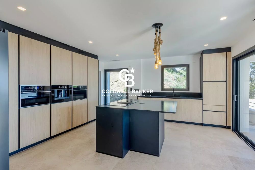 � vendre  Villa Cavalaire-sur-Mer (83240)