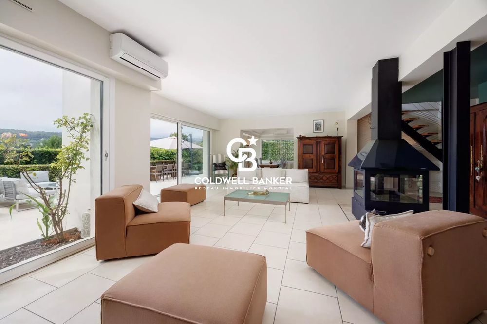 � vendre  Maison La Colle-sur-Loup (06480)