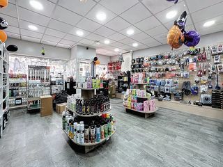  Immeuble � vendre 181 m�