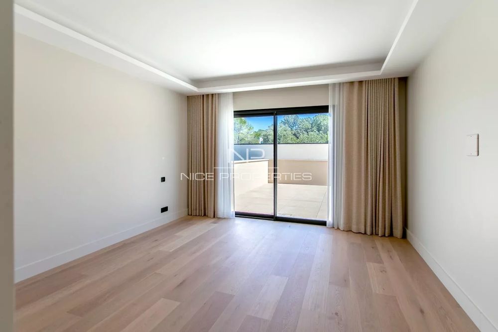 � vendre  Villa Mouans-Sartoux (06370)