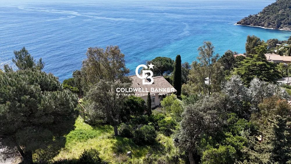 � vendre  Maison Rayol-Canadel-sur-Mer (83820)