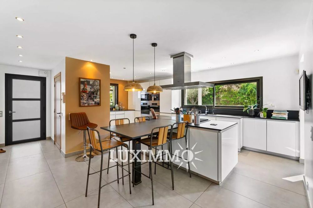 � vendre  Maison Valbonne (06560)