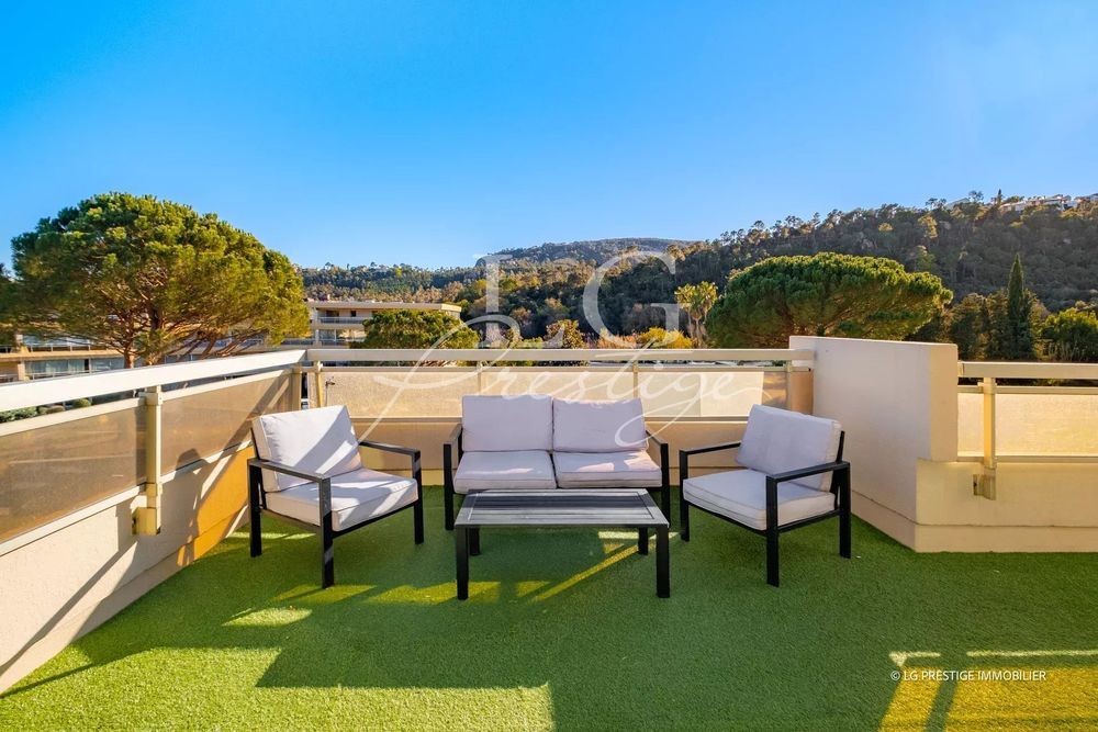 � vendre  Appartement Mandelieu-la-Napoule (06210)