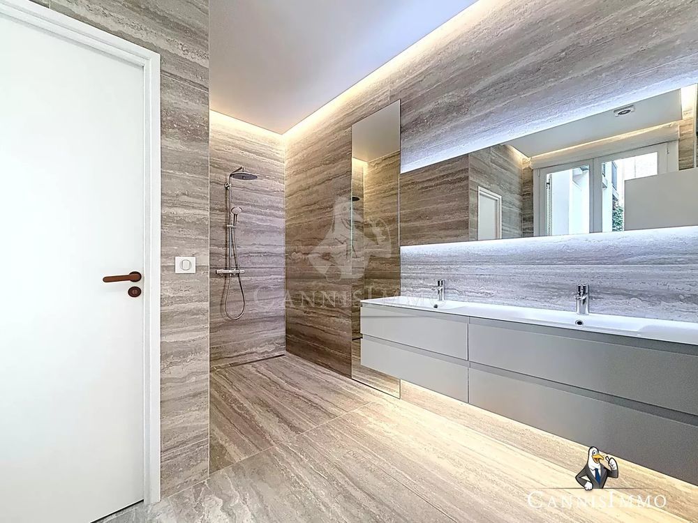 � vendre  Villa Cannes (06400)