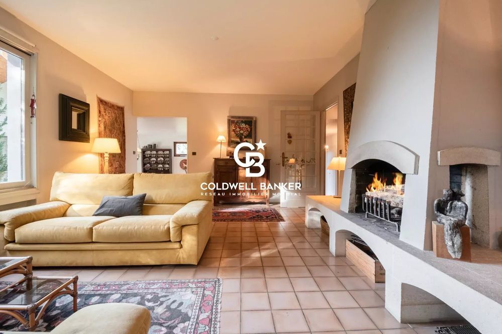 � vendre  Villa V�traz-Monthoux (74100)