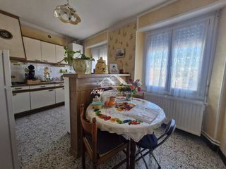  Appartement � vendre 5 pi�ces 90 m�