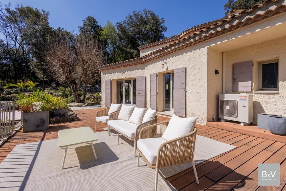 � vendre  Maison Tourrettes-sur-Loup (06140)