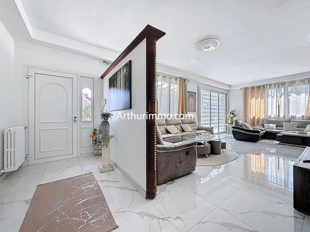 � vendre  Maison Villecresnes (94440)