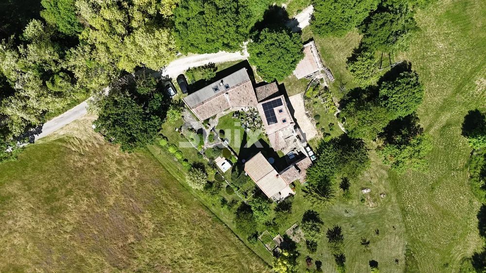 � vendre  Maison Roynac (26450)