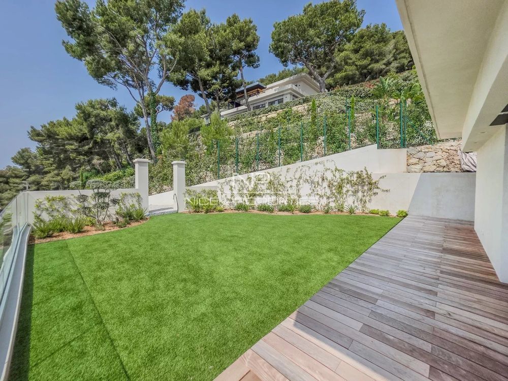 � vendre  Villa Roquebrune-Cap-Martin (06190)