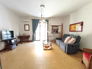  Immeuble � vendre 9 pi�ces 293 m�