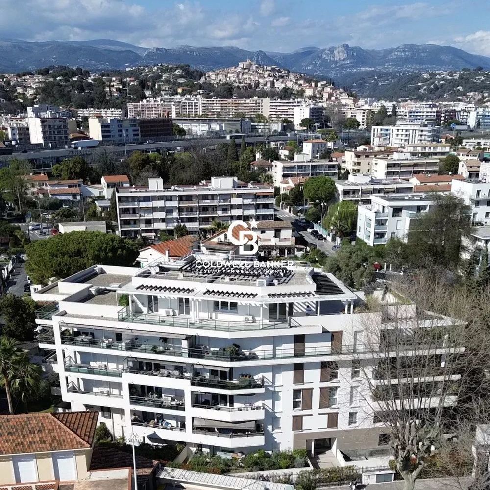 � vendre  Appartement Cagnes-sur-Mer (06800)