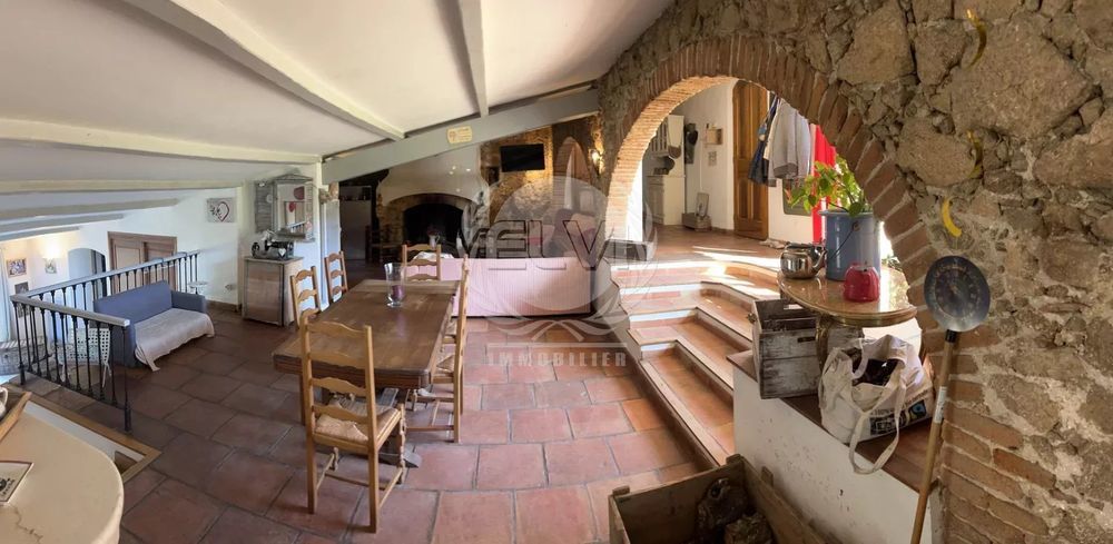 � vendre  Maison Le Plan-de-la-Tour (83120)