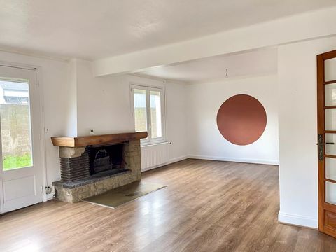   Maison proche bourg de Ploumagoar Maison - 5 pi�ce(s) - 158 m�