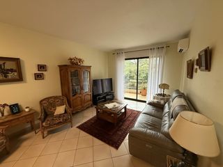  Appartement � vendre 3 pi�ces 94 m�