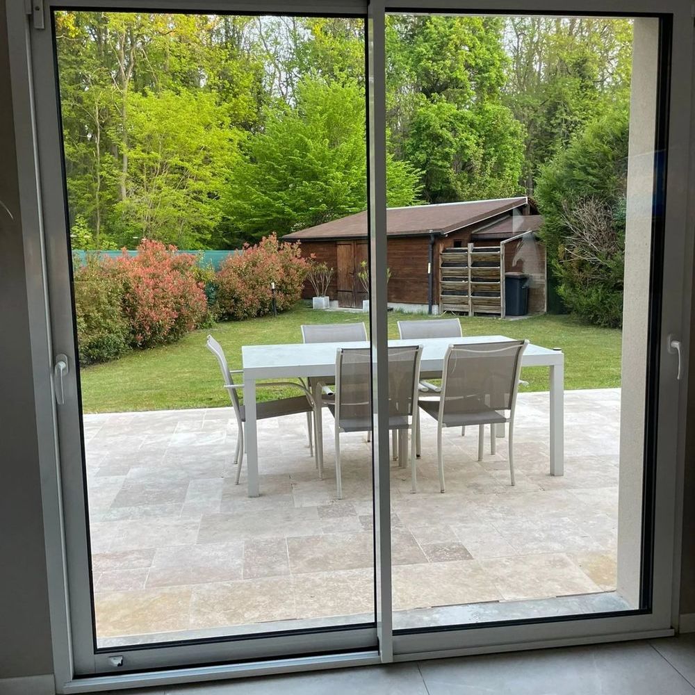 � vendre  Villa Noisy-sur-�cole (77123)