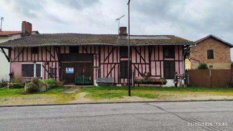   ANCIEN CORPS DE FERME .Petit prix! 35000euros Maison - 6 pi�ce(s) - 160 m�