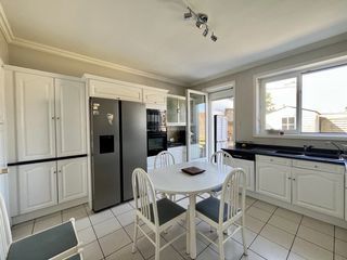  Maison � vendre 9 pi�ces 230 m�