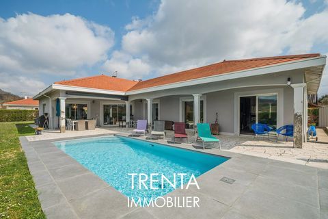   Superbe maison de plain-pied 165 m� � 3/4 chambres � Pi�ce de vi Villa - 5 pi�ce(s) - 164 m�