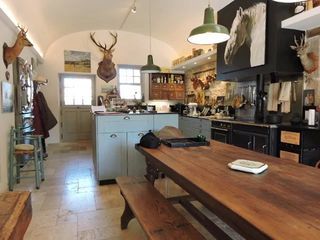  Maison � vendre 10 pi�ces 313 m�