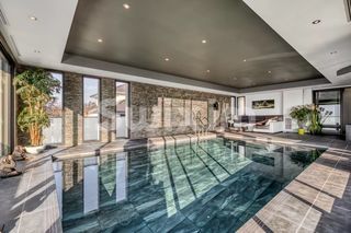  Villa � vendre 7 pi�ces 242 m�