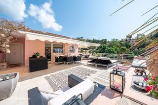  Appartement � vendre 4 pi�ces 100 m�