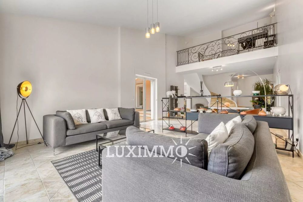 � vendre  Villa Valbonne (06560)