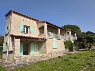  Maison � vendre 7 pi�ces 165 m�