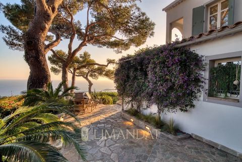   �ZE - VILLA PROVEN�ALE 4 CHAMBRES AVEC VUE MER PANORAMIQUE Villa - 5 pi�ce(s) - 186 m�