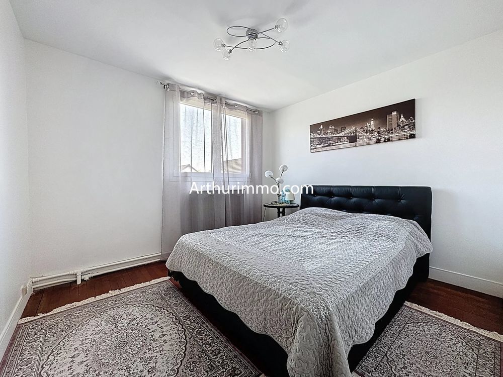 � vendre  Maison Villecresnes (94440)