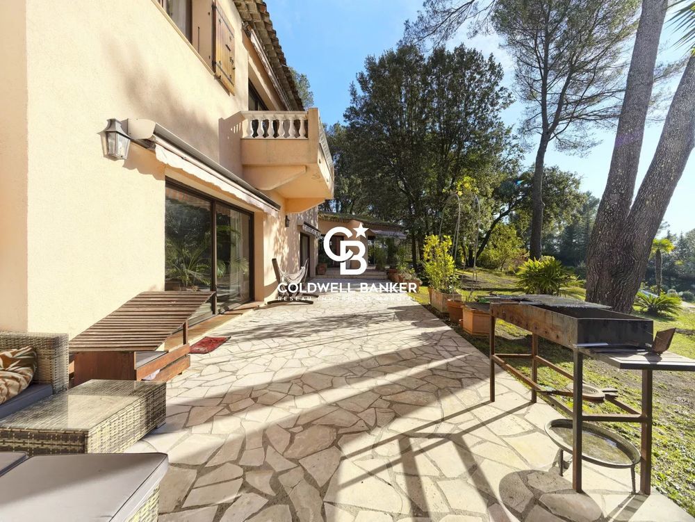 � vendre  Villa La Colle-sur-Loup (06480)